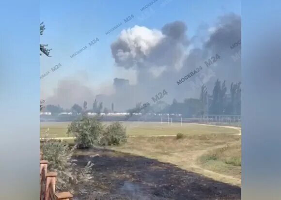 Пожар в новофедоровке. Крым Новофедоровка взрыв 09.08.2022. Взрыв в Анапе 2022. Крым взрывы сейчас.