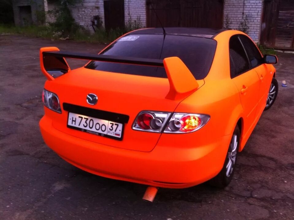 Мазда 6 2003 gg. Mazda 6 2003. Мазда 6 gg оранжевый цвет. Мазда оранжевая. Оранжевая машина Мазда.
