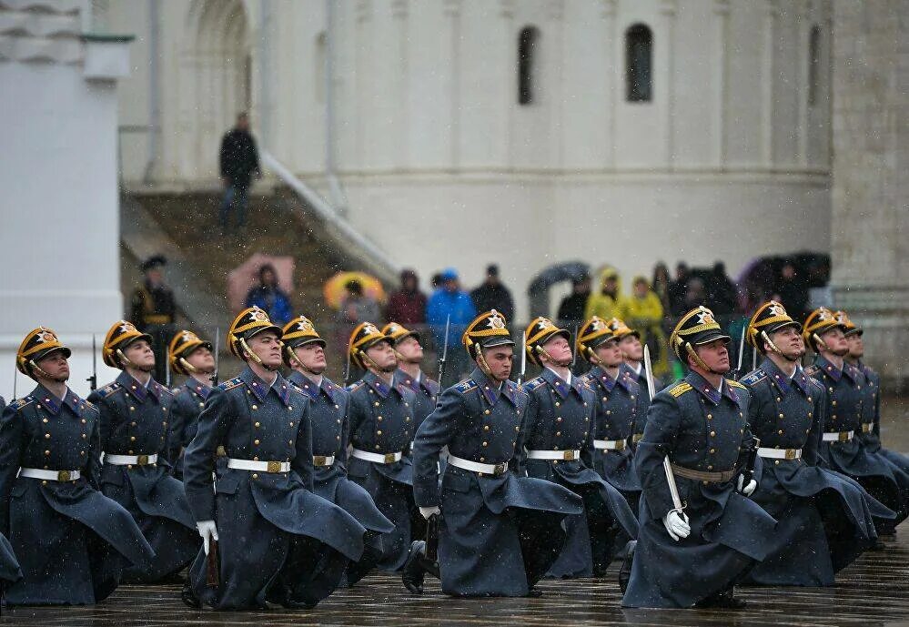 Фсо президентского полка. Президентский полк ФСО России. ФСО президентский полк войска. Президентский полк комендатуры Московского Кремля. Президентский полк 2023.