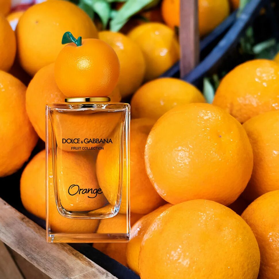 Orange collection. Dolce&Gabbana Fruit collection Orange. Dolce Gabbana Orange. Дольче Габбана оранж Парфюм. Дольче Габбана цитрусовый аромат.