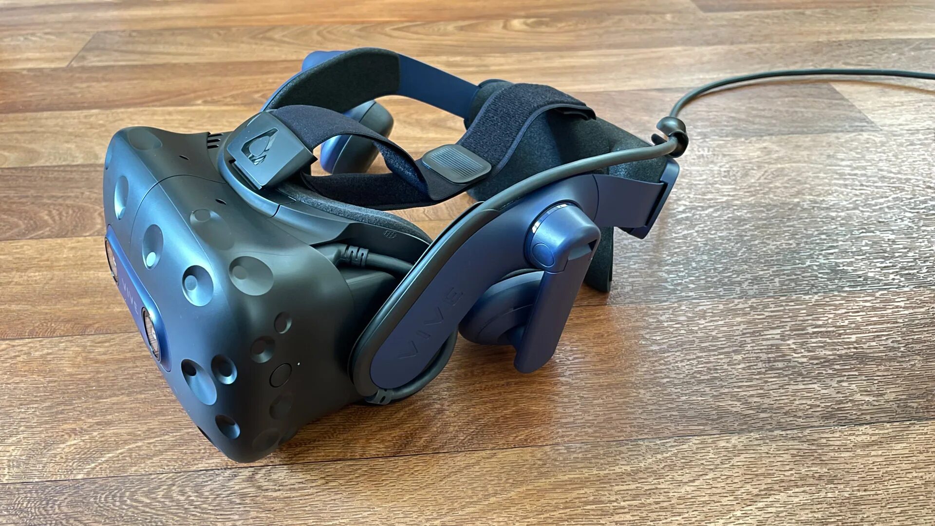 Htc vive pro 2 full