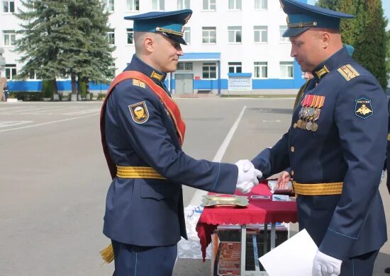 Образование 38. НВИ Новосибирский военный институт имени Генерала Яковлева. Институт войск национальной гвардии Новосибирск. НВВКУ ВВ МВД РФ. Новосибирское высшее военное командное училище внутренних войск МВД..