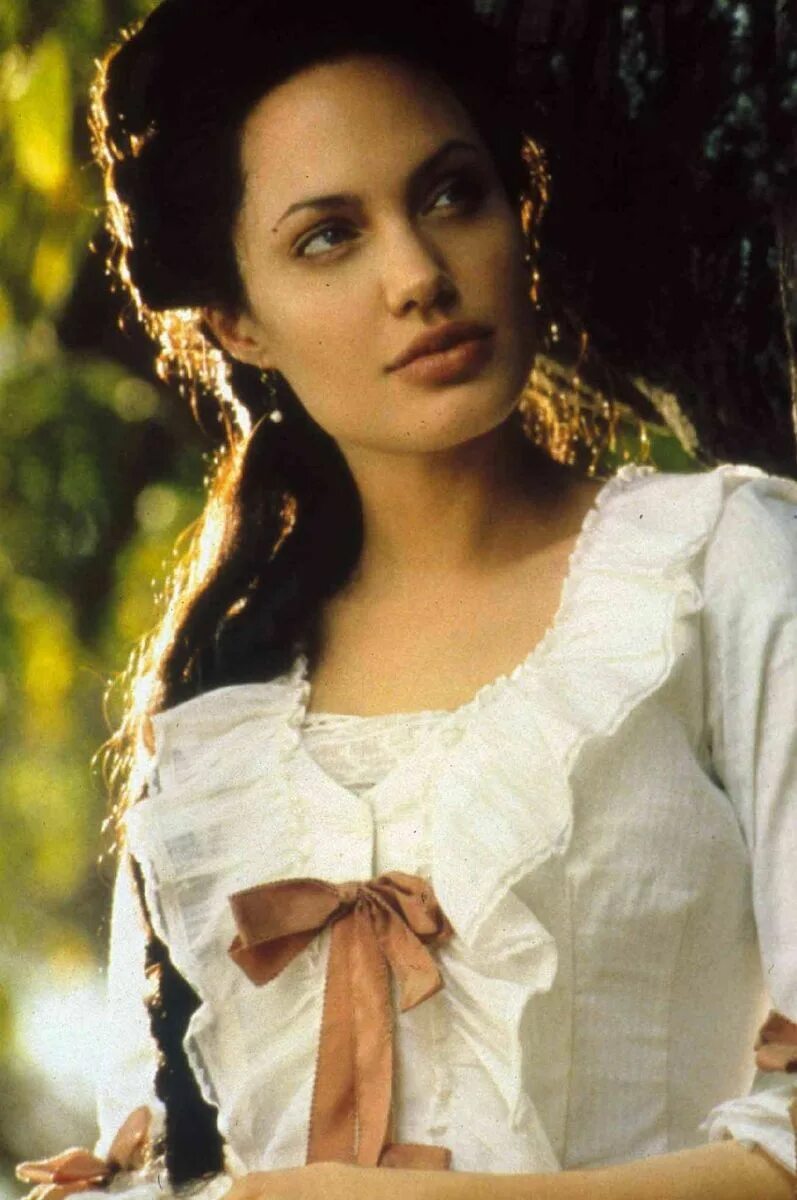 соблазн, 2001 джоли. соблазн 2001 анджелина джоли. соблазн 2001. соблазн 2001 бандерас и анджелина джоли. Angelina jolie original sin 2001.