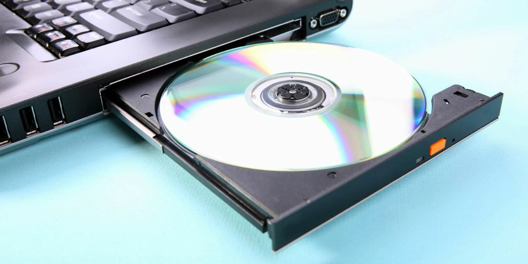 Восстановить cd. Живые диски. Оптические носители. Живые диски Live-CD. CD-ROM диск.