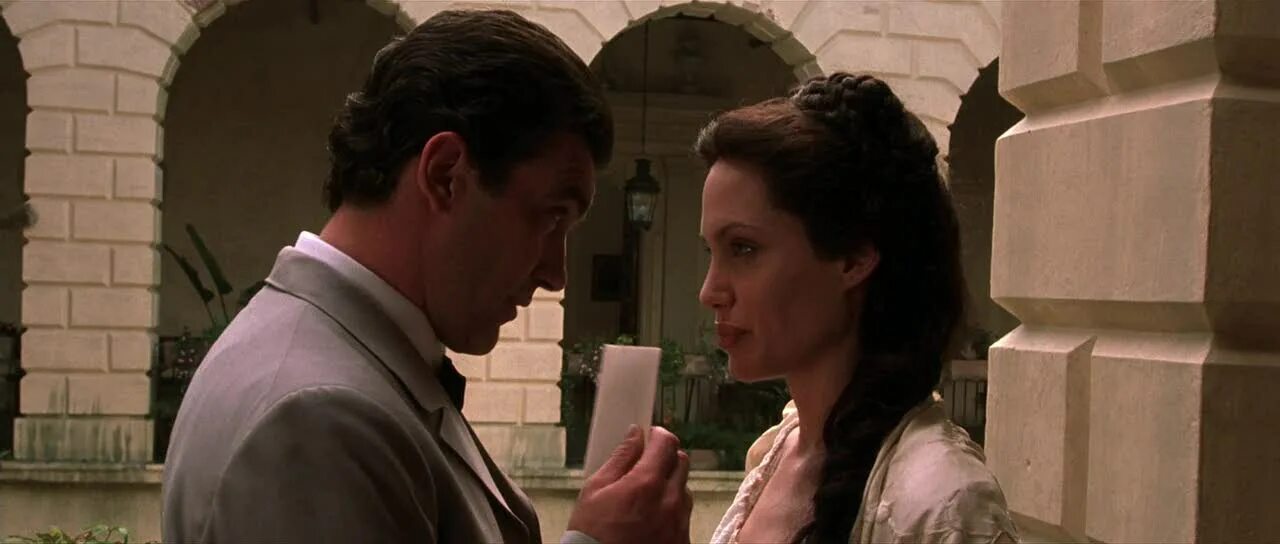 Анджелина джоли и антонио бандерас. Детектив: «соблазн» 2001. Соблазн 2001 бандерас и анджелина джоли. Анджелина джоли и антонио бандерас. Антонио бандерас соблазн.