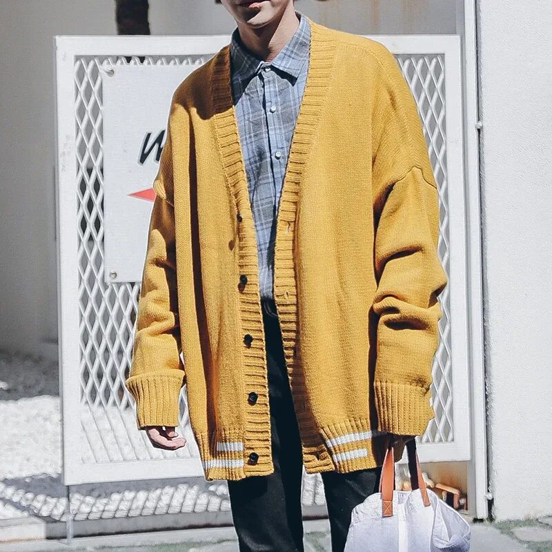Кардиган мужской вязаный оверсайз. Кардиган мужской оверсайз. Кардиган мужской оверсайз. Кардиган topman. Мужской кардиган на пуговицах оверсайз.