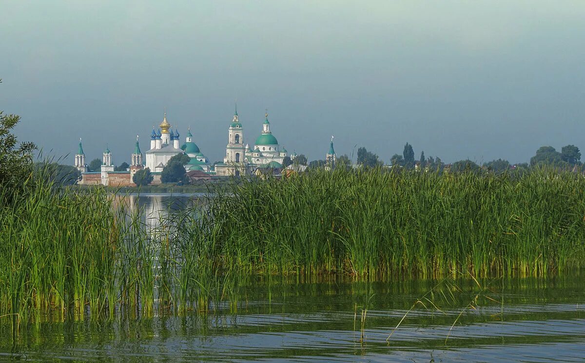 Озеро Неро. Озера России Неро. Ростовское озеро Неро. Озеро Неро Ростов Великий история. Озеро неро город