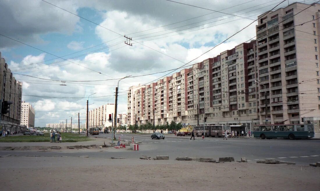 Большевиков земля. Проспект Большевиков (Санкт-Петербург) улицы Невского района.