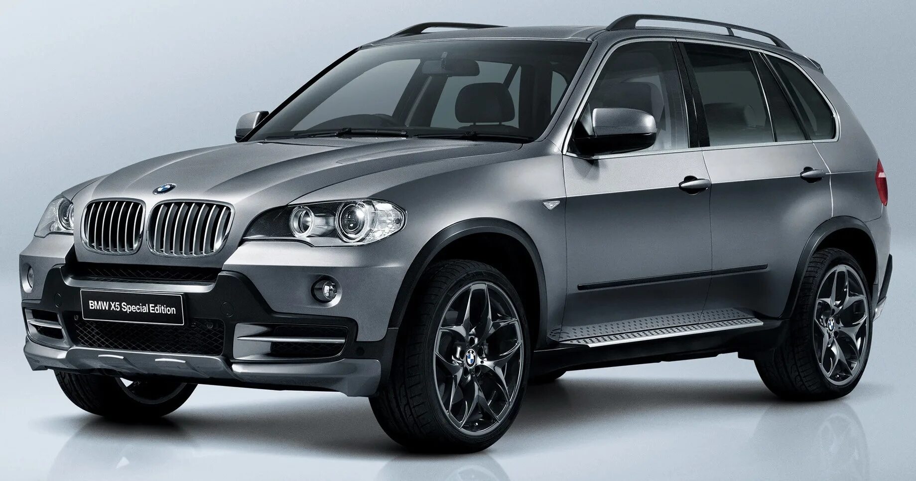 Бмв е70 дорестайлинг. БМВ x5 e70. БМВ х5 70. BMW x5 e70 2010. BMW x5 e70 Рестайлинг.