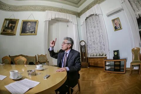 Академия со