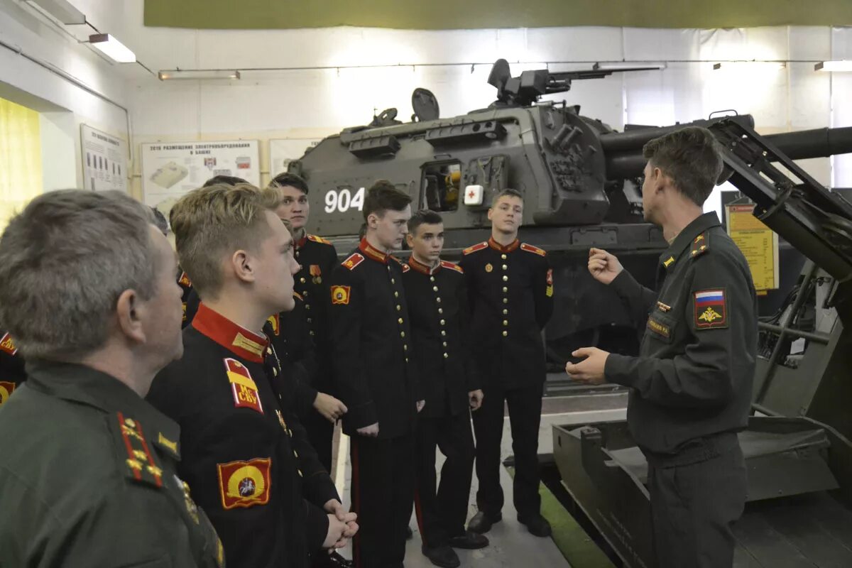 Училища санкт петербурга после 11 класса. Военное училище в санкт-петербурге. спб сву. суворовское училище в санкт-петербурге на московском проспекте.