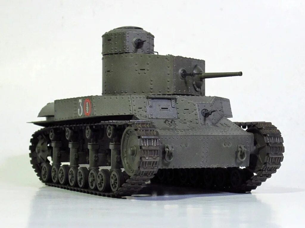 36 т 24. Т-24 танк. Т-24 (HOBBYBOSS,. Т 24 85. Советские танкисты Hobby Boss.