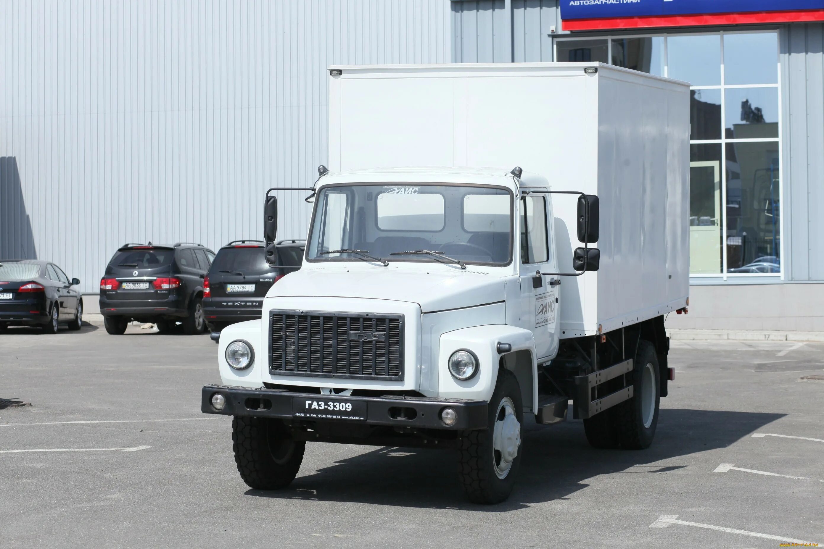 Газ 3309 грузовой. Газ 3309 трехосный. Грузовик газ 3309 бортовой. Газ 3309 тягач. Газ 3309 дизель.