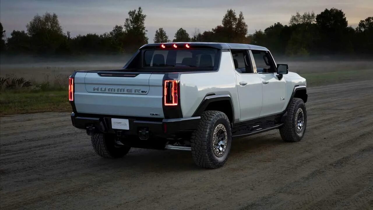 Gmc hummer 2022. Gmc hummer ev 2024. 2024 gmc hummer ev suv. Hummer 2023 suv. Фото нового хаммера.