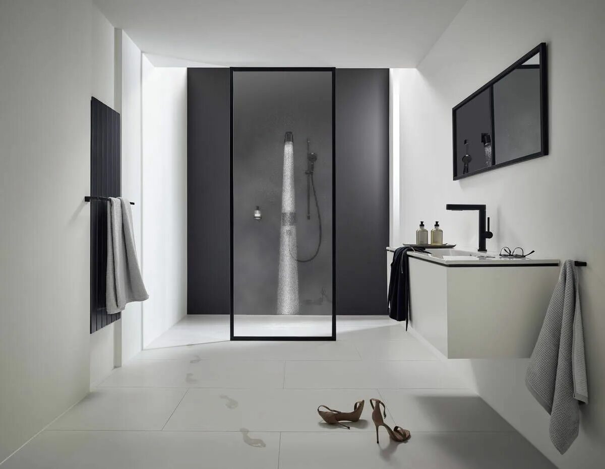 Hansgrohe черный матовый. Hansgrohe Finoris. Hansgrohe Pulsify.