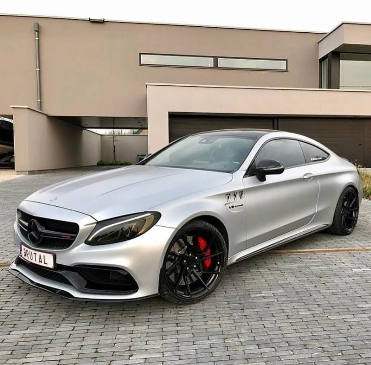 Mercedes Benz c63s AMG. Мерседес АМГ C 63 S. Мерседес Бенц АМГ 63. Мерседес-Бенц c63 AMG. S 63 купить