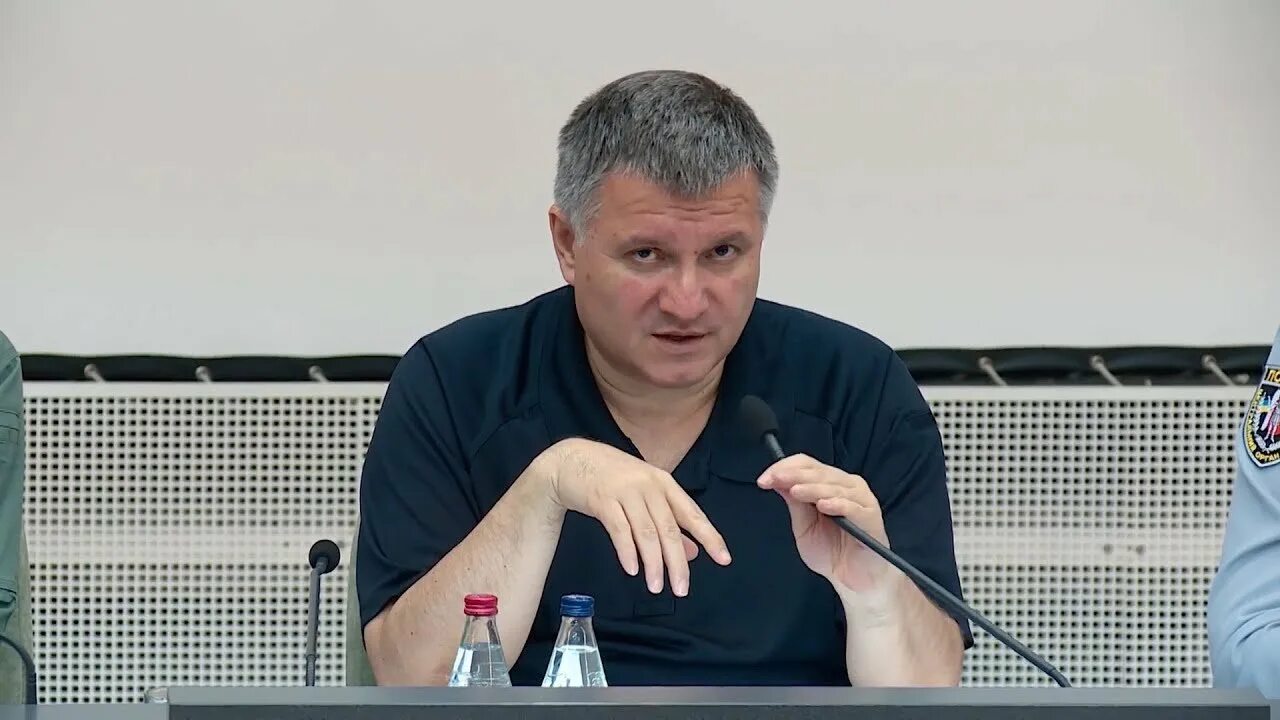 Аваков где сейчас находится 2025. Аваков псков. отставка аввкакова. аваков где сейчас находится 2025.