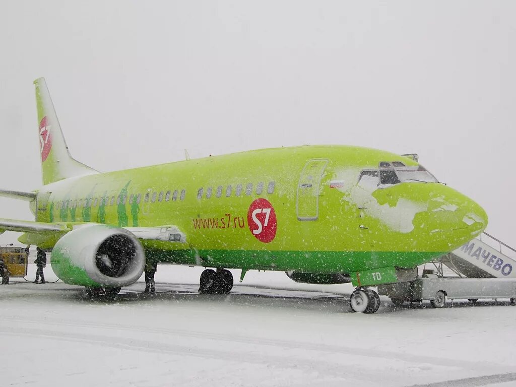 S7 Airlines Boeing 767. Обледенение самолета s7. Авиакомпания s7 Airlines аэропорт Толмачево. Боинг 737 s7. Купить авиабилеты на самолет эссевен