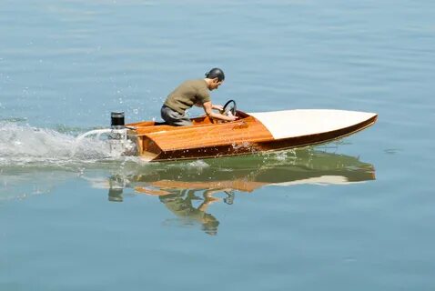 Boats :: Boat Kits :: Boat Kits Electric :: AeroNaut Spitfire Outboard.