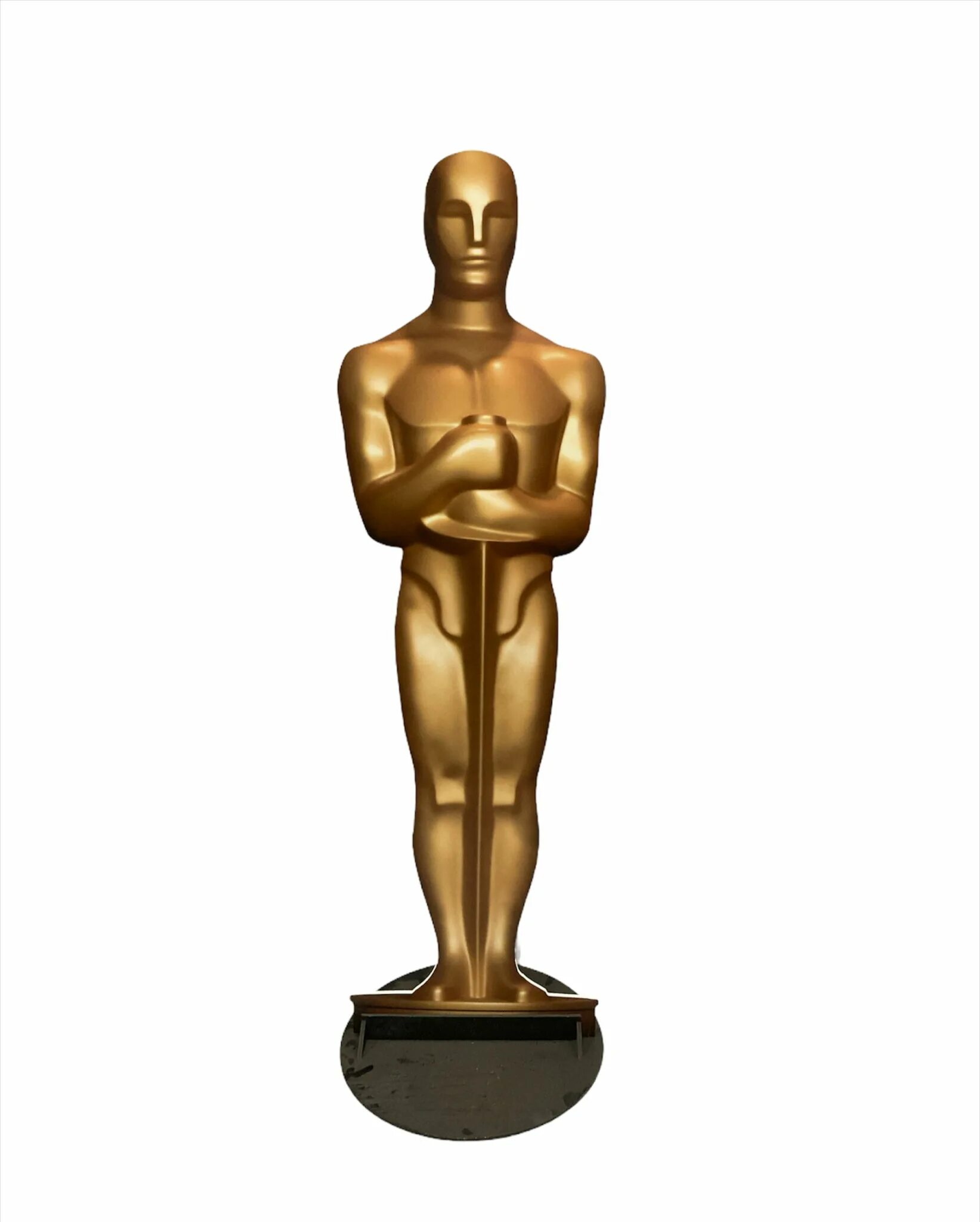 Статуэтка Оскар. Высота статуэтки Оскар. Статуэтка Оскара похожа на египетскую. Оскар из чего сделана статуэтка.