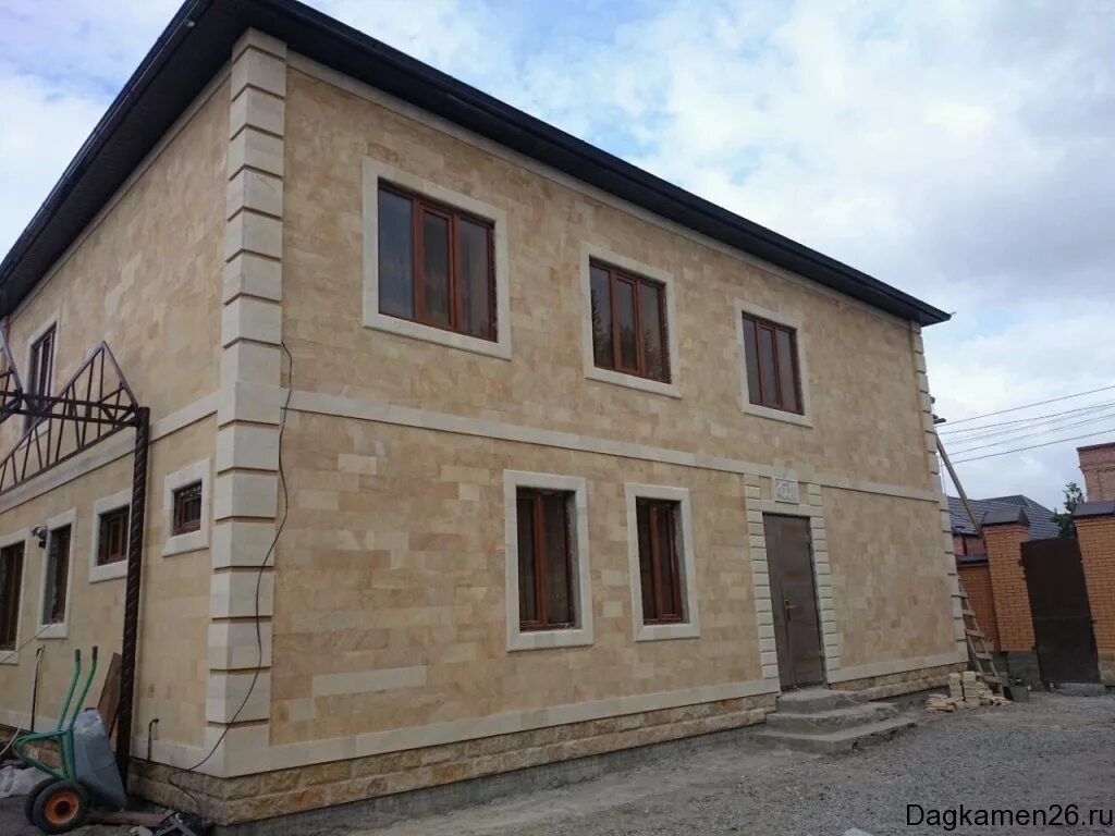 Tj-028e блок питания для ноутбука. Блок питания 12 вольт 5квт. Даг продукт. Красивые одноэтажные дома из дагестанского камня. Бп даг заказ.