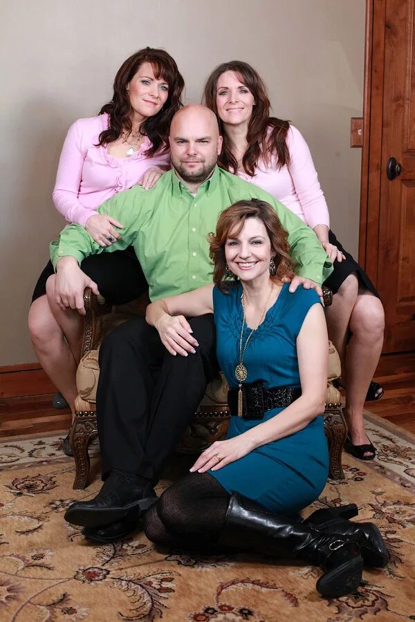 Три жены в один день. Мормоны многоженцы TLC. Многоженец Юта. Полигамия у мормонов. Полигамная семья.