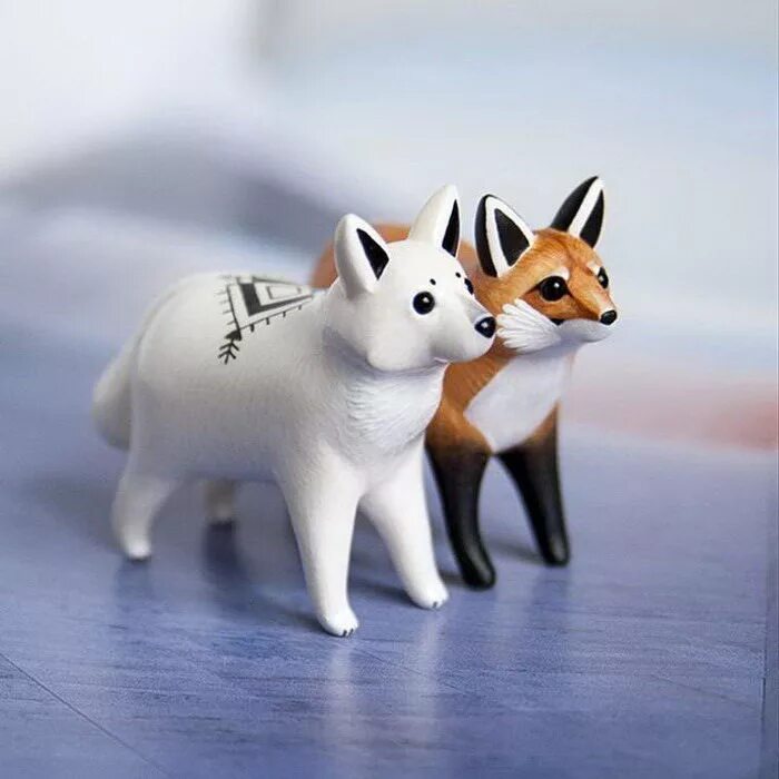 Фигурки в виде животных. Нэцкэ с животными. Игрушки животные. Животные из полимерной глины. Игрушки звери.