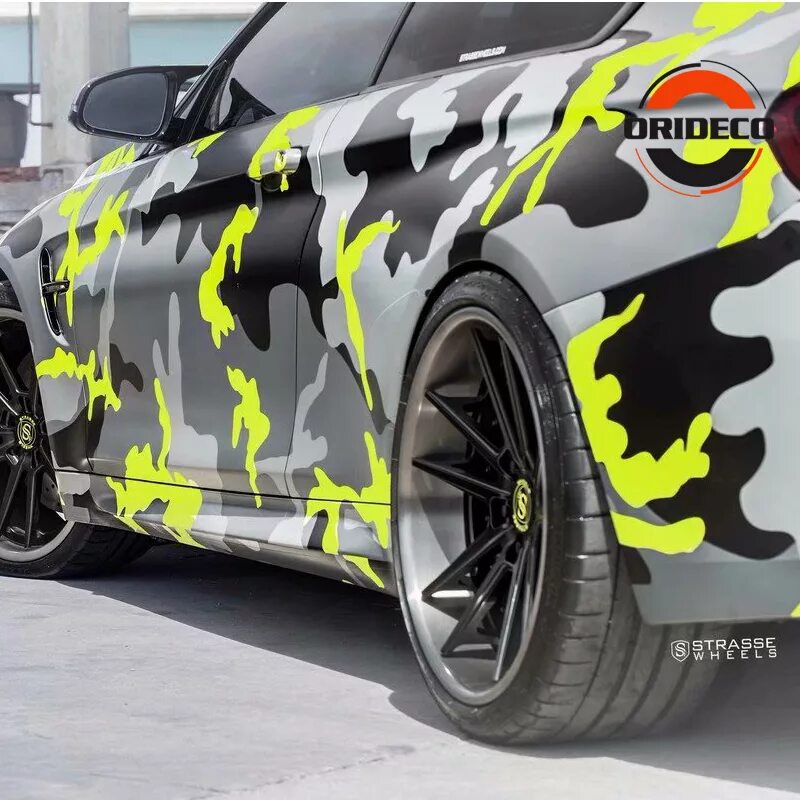 Винил камуфляж бмв х5. Винил красный камуфляж. Bmw x5 camo. Инфинити qx56 пленка винил камуфляж. Белый камуфляж на авто.