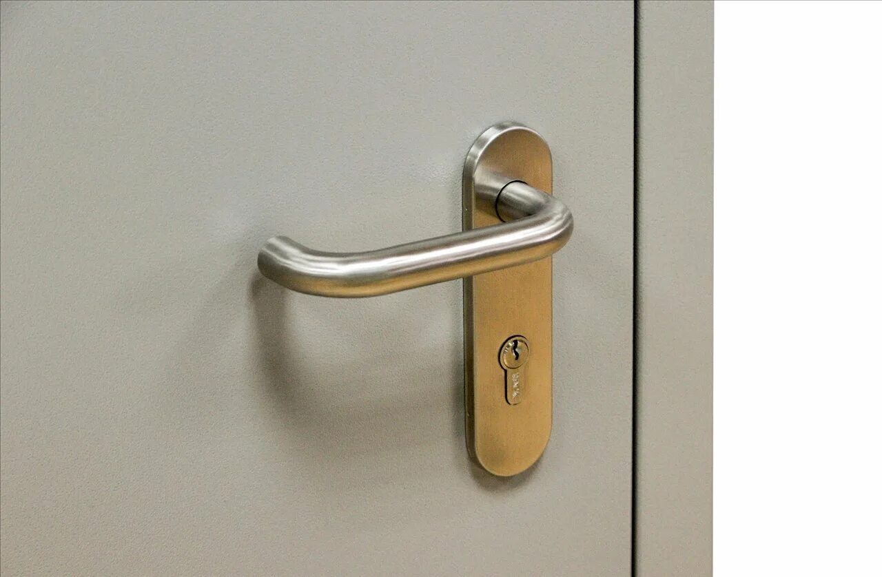 Ручка Doorlock 040/f PZ KP L-form RT. Ручка дверная Doorlock 038kp/f-s9 pz72. Doorlock DL 038kp/f pz72 u-form RT. Ручка нж DL 040кр/f pz72-l-form, хром.