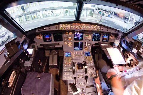 Пилот а320