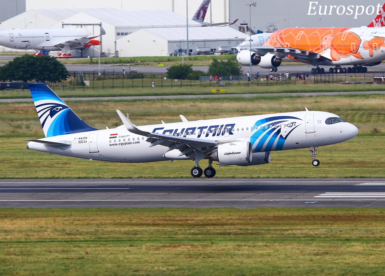 Egyptair отзывы. A320 Neo Egypt Air. Airbus a320-251n. Airbus а320 EGYPTAIR. Egypt Air a350.