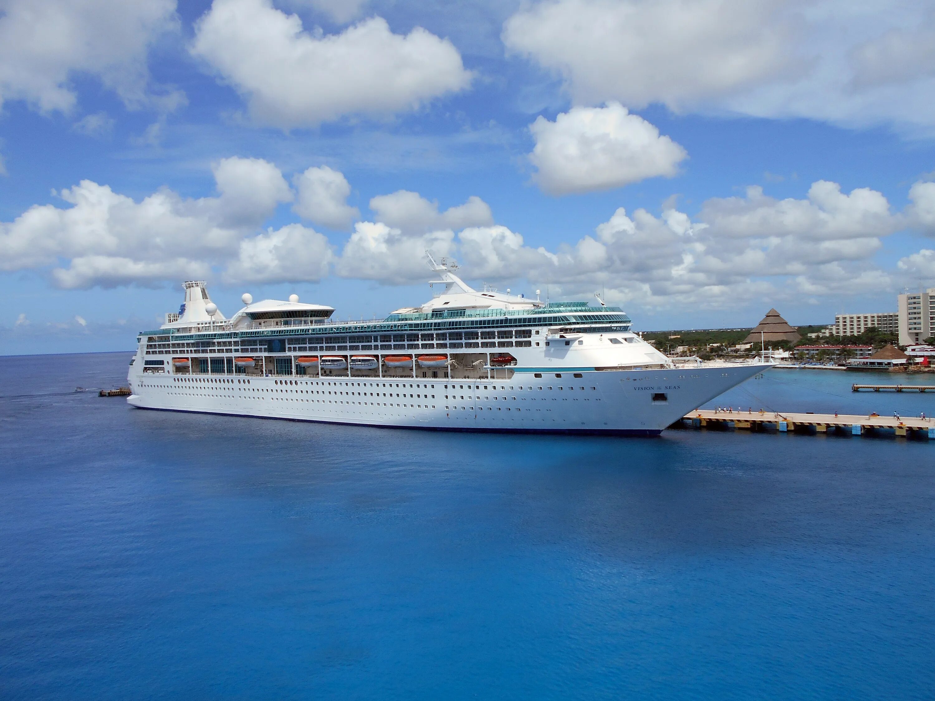 Passenger ships. Морской круизный теплоход. Карибское море круиз. Теплоход Коста Медитерранео.