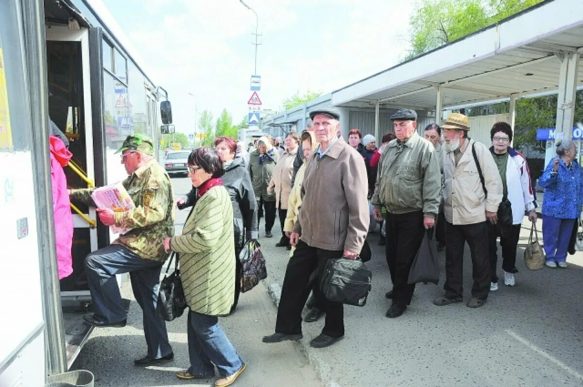 Когда пустят дачные автобусы в 2024 году. Дачный автобус. Дачные автобусы Оренбург. Дачные маршруты. Дачный автобус Волгодонск.