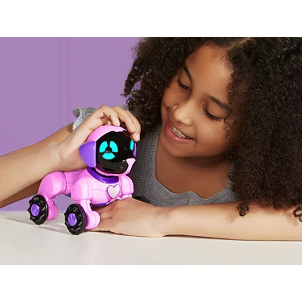 Какие самые популярные игрушки. Робот WOWWEE Chippies. Собака интерактивная WOWWEE. Интерактивная игрушка робот WOWWEE Chip. Популярные игрушки для девочек.