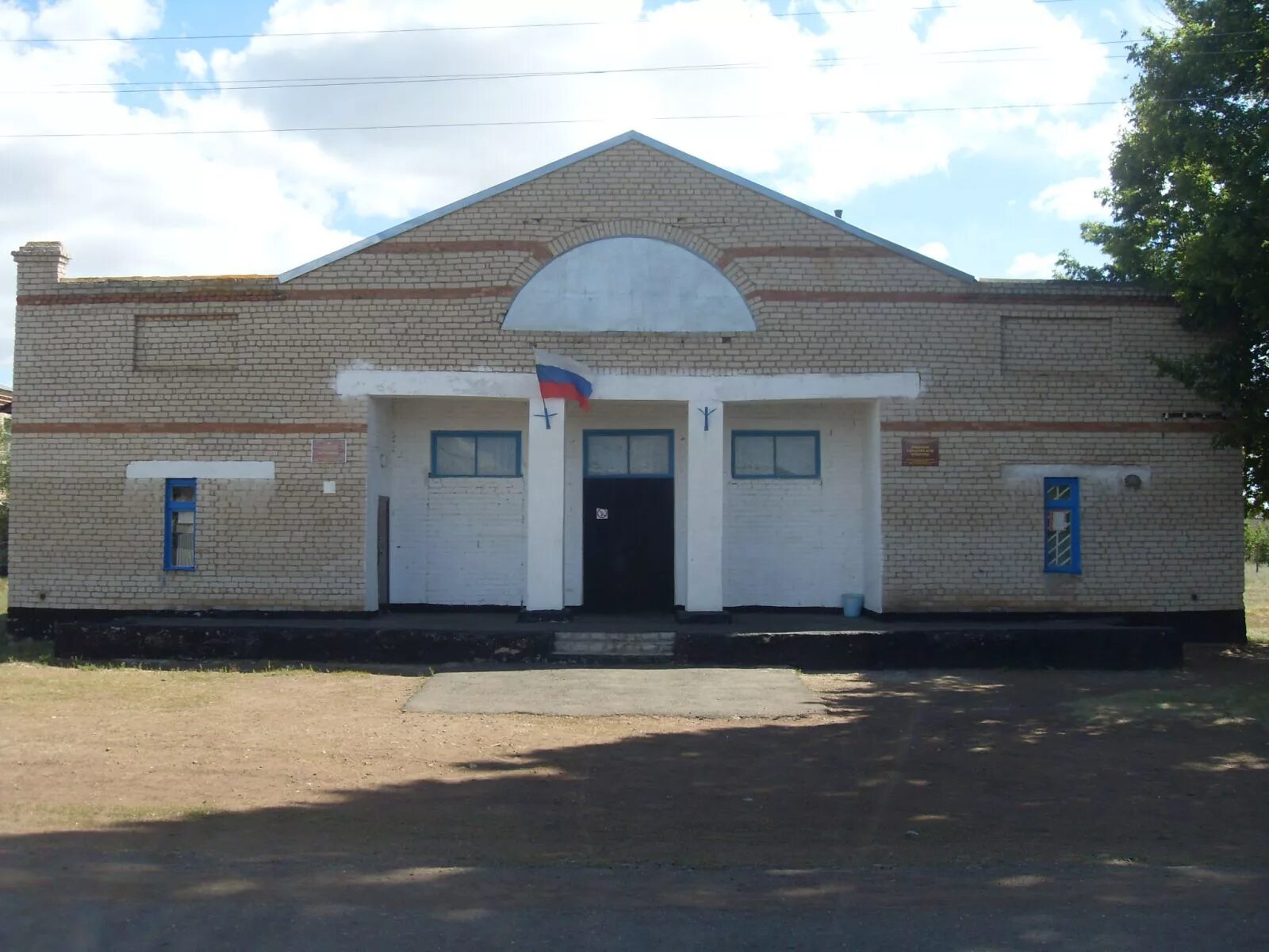 речка большой уран оренбургская область. река малый уран оренбургская область. облачность 19 сентября. общий сырт оренбургская область. село уран сорочинский район.