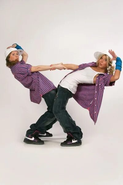 Движения для танца легкие. Движения хип хопа для начинающих. Движения в брейк дансе. Несложные танцевальные движения. Элементы брейк данса.