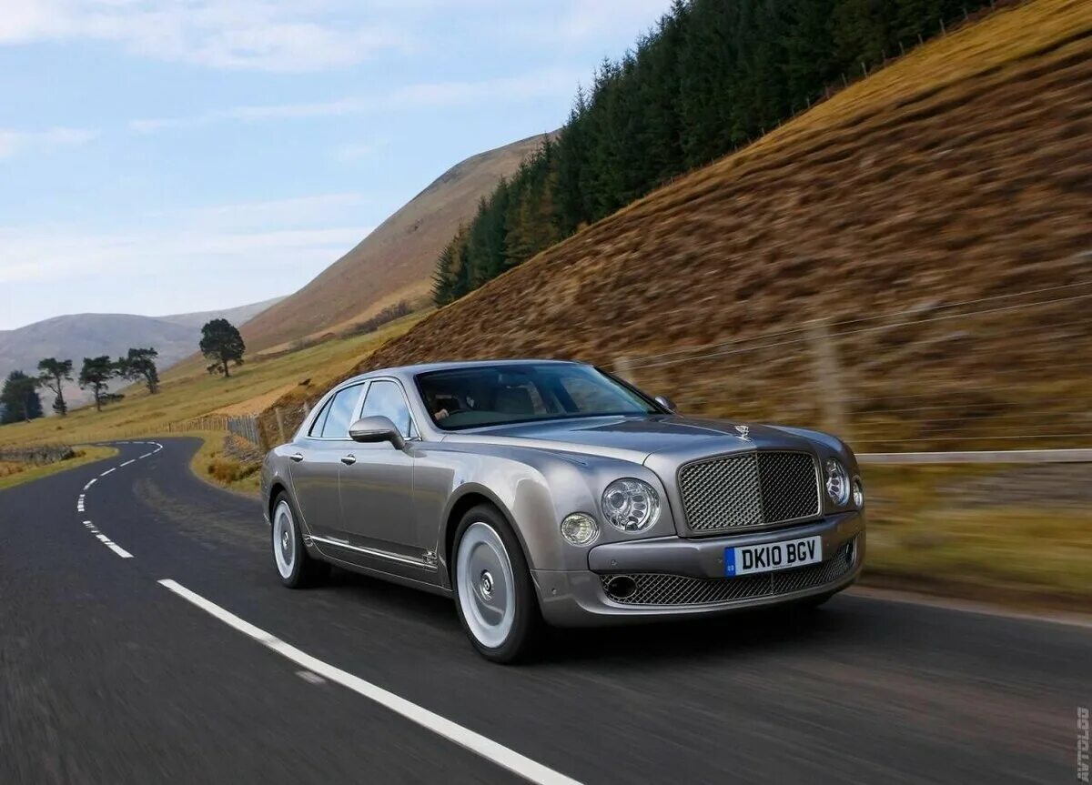 Бентли фото. Бентли Мульсан 2010. Бентли Мульсан 2011. Bentley Mulsanne 1. Bentley Mulsanne 2010 года.