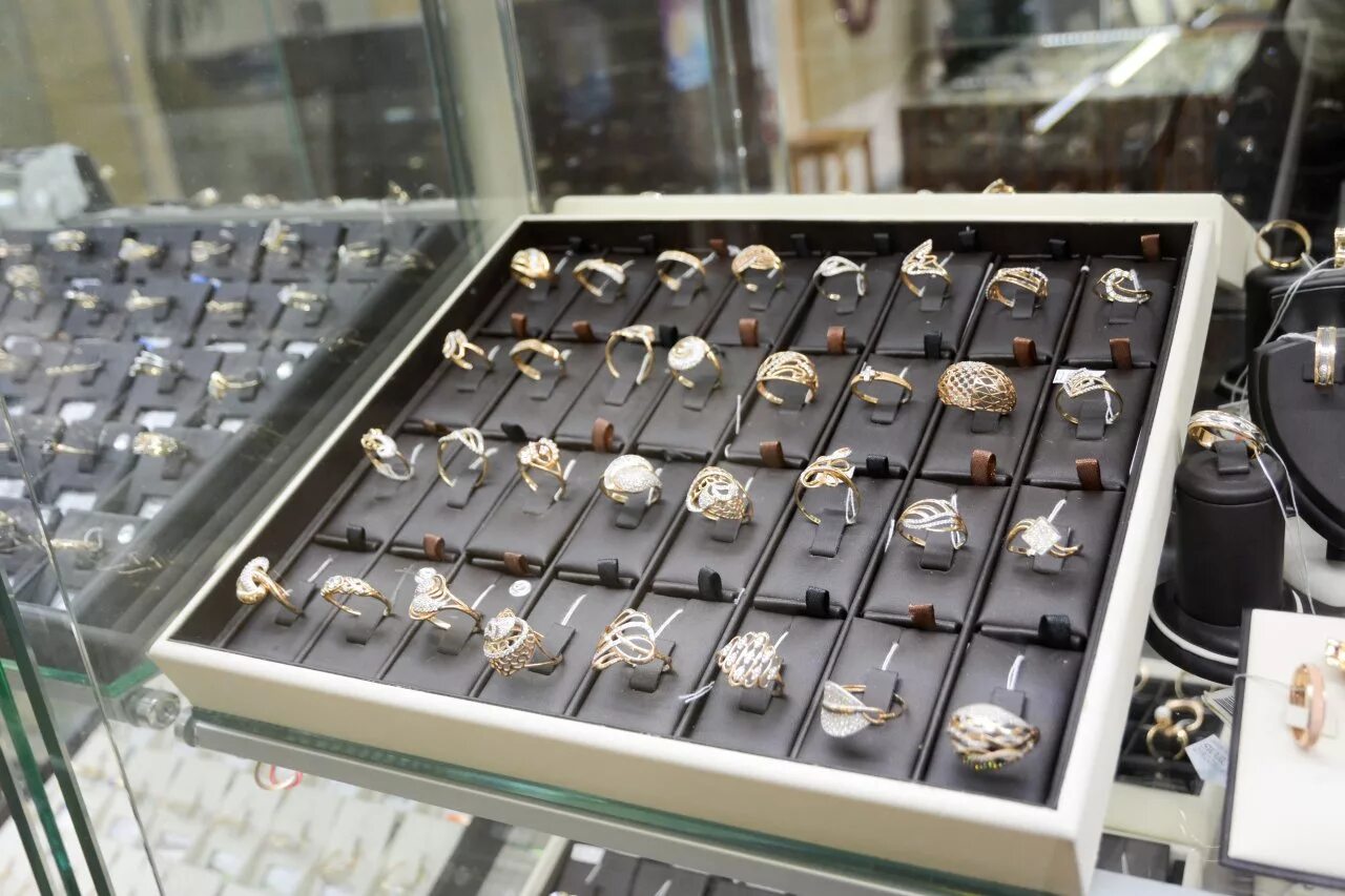 ювелирные магазины эксклюзив. интерьер ювелирного салона. ювелирные магазины эксклюзив. эксклюзив магазин. эксклюзив ювелирный салон.