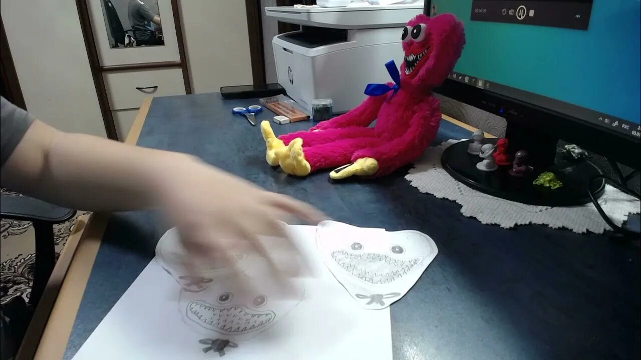 Песню из poppy playtime 1. Poppy playtimeхаги ваги. хагги вагни поппи плейтайм. хаги ваги poppy play time. срисовывать игрушек из poppy playtime.