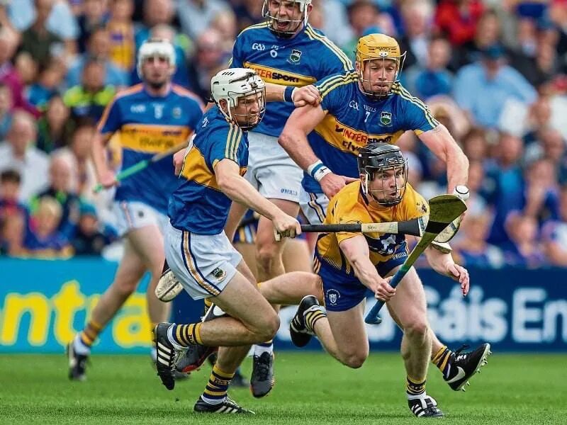 Hurling спорт. Хёрлинг. Херлинг. Хёрлинг вид спорта. Херлинг в ирландии.