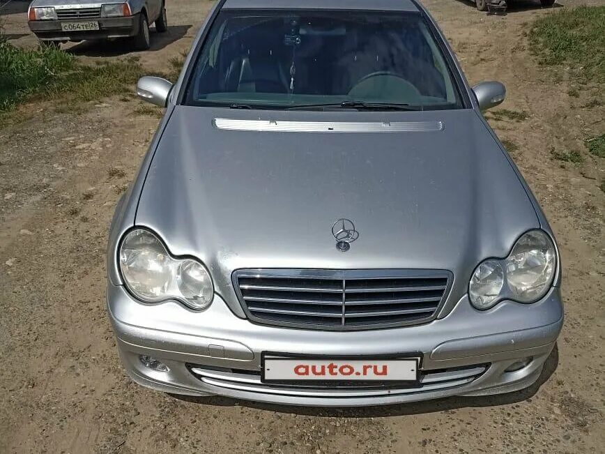 Купить мерседес в ставропольском. Mercedes c200 2000. Мерседес Бенц с класс 2000 года. Мерседес нулевых. 211 Мерс Ставрополь.