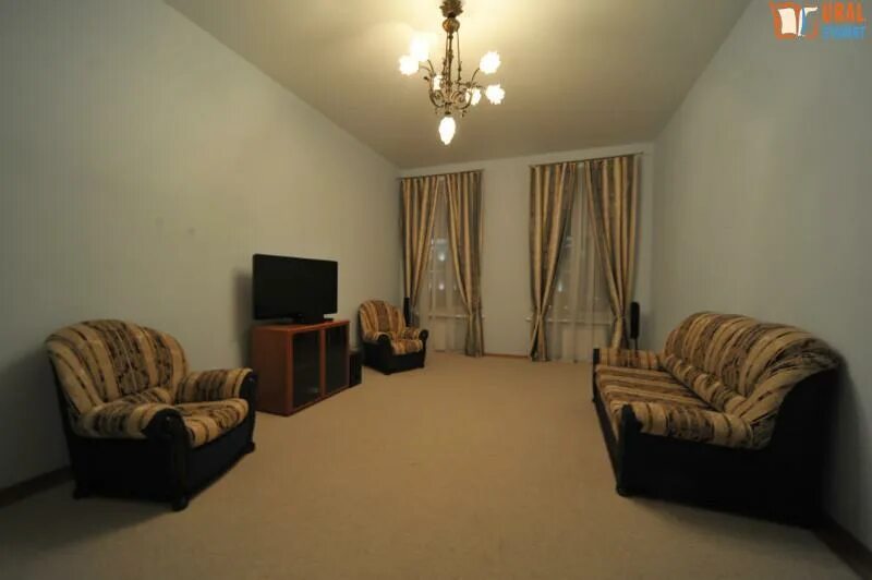 Зпл в ленинградке. Левобережная 12 гостиница. Снять квартиру ленинградское шоссе. Снять квартиру ленинградское шоссе. Квартира ленинградский 42.