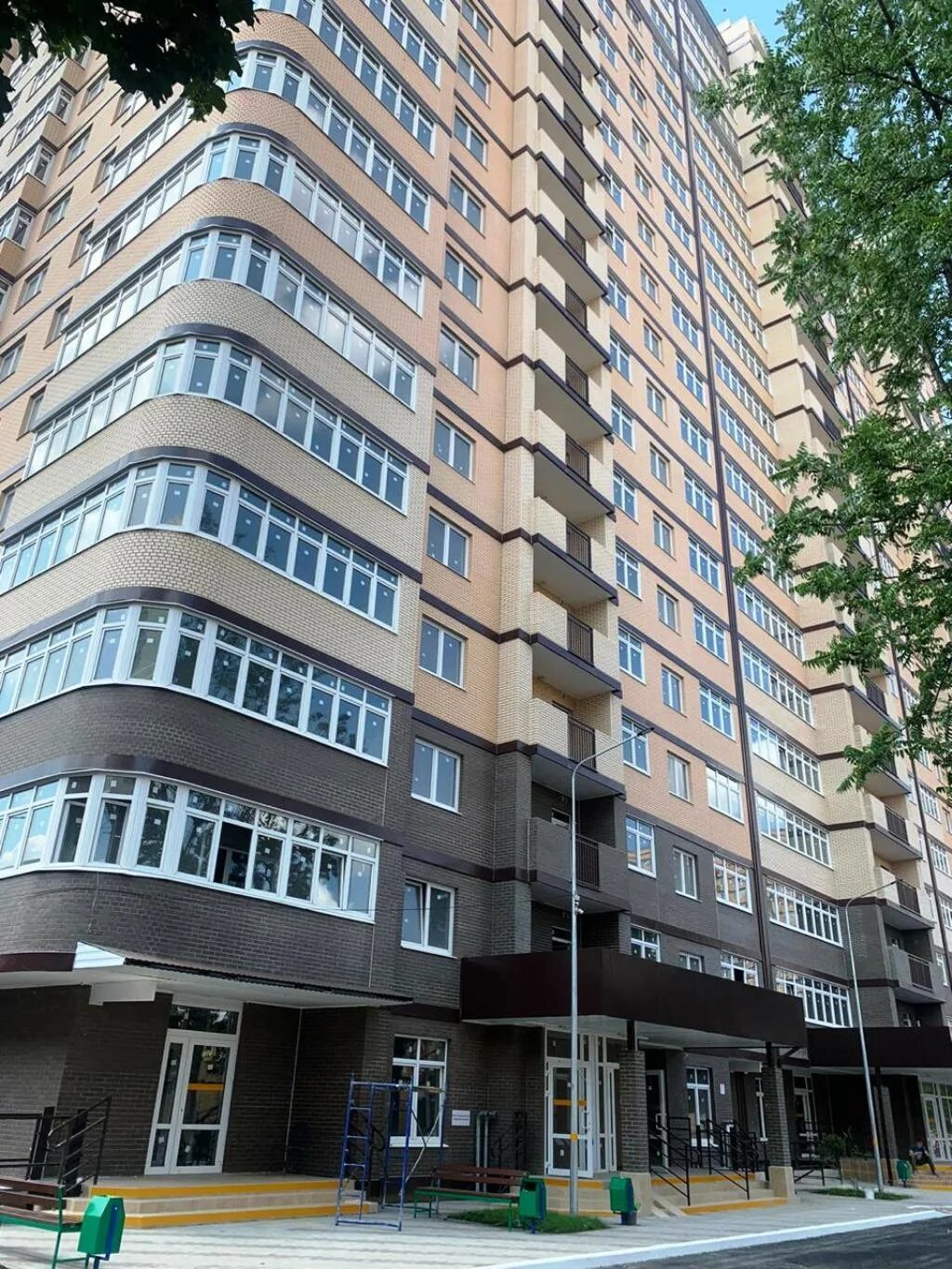 Гаражная 107/1 краснодар. Жк маршал, краснодар, гаражная улица. Гаражная краснодар. Гаражная улица краснодар. Гаражная 156 краснодар.