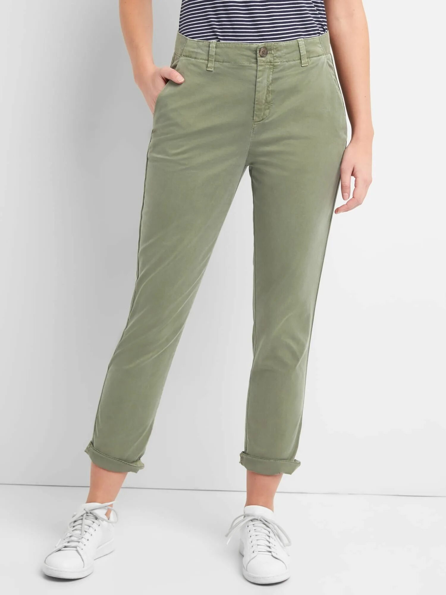 Gap rs. Gap khakis брюки. брюки gap girlfriend chino regular. котоновые брюки женские. брюки чинос женские с защипами.