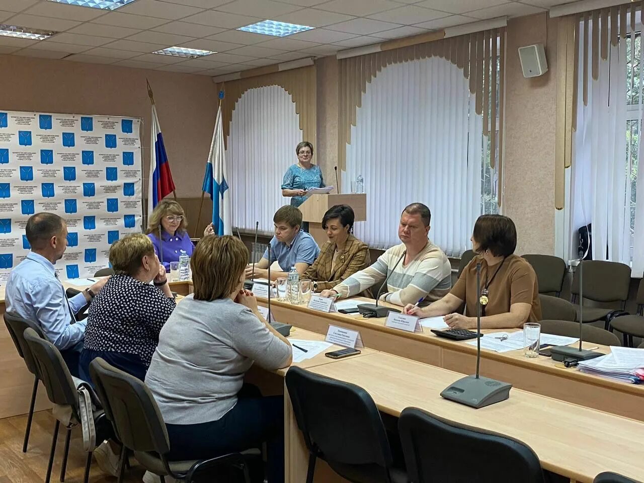 конкурс на замещение директора школы. конкурс на замещение должности директора школы. конкурс на замещение директора школы. конкурс на вакантную должность фото. администрация города канаш логотип.