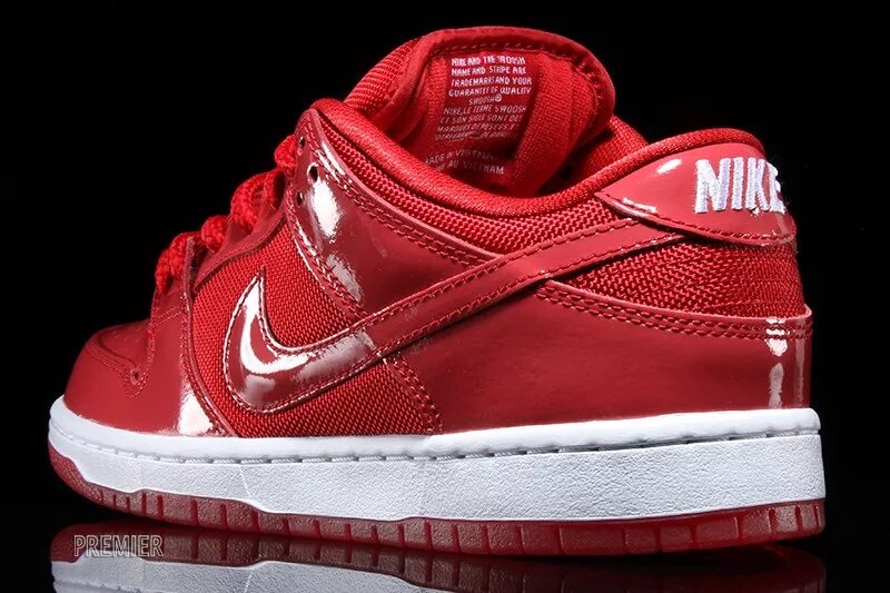 Jordan 1 low оригинал. Nike SB Dunk Jordan. Nike Jordan Dunk Low. Nike SB Dunk Low Red. Nike SB Dunk Low Red Patent Leather.