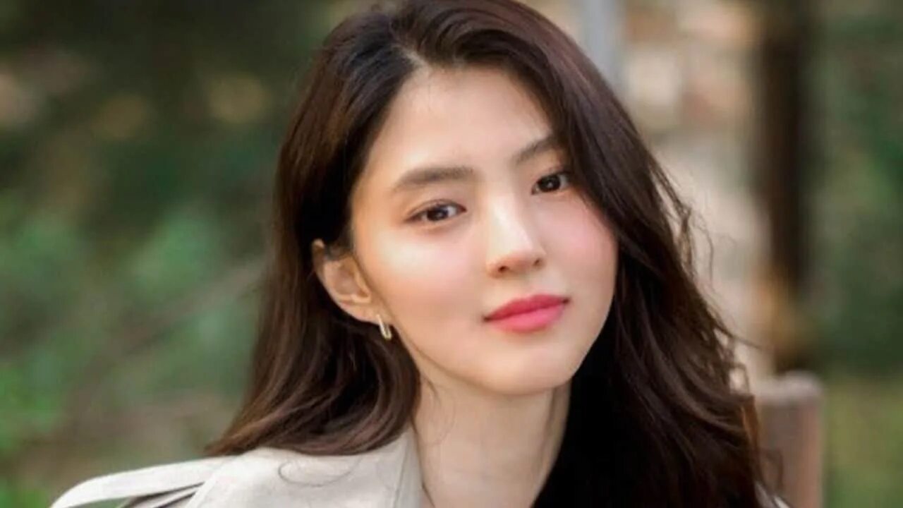 Кореан актриса сасиона. З хи. Ли сэ ён (lee se young). О чхо-хи. Kim hee-jung (actress, born 1992).