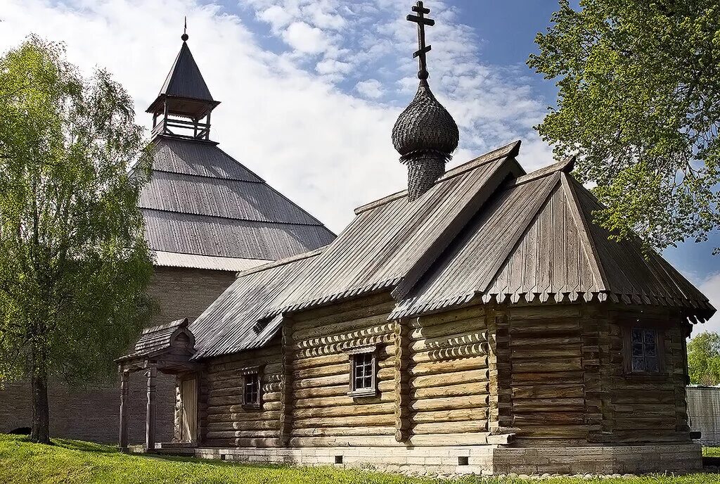 Георгиевская Церковь (Старая Ладога). Церковь Преображения Господня Старая Ладога. Деревянная Церковь древняя Русь 10 век. Первые деревянные храмы в древней Руси.