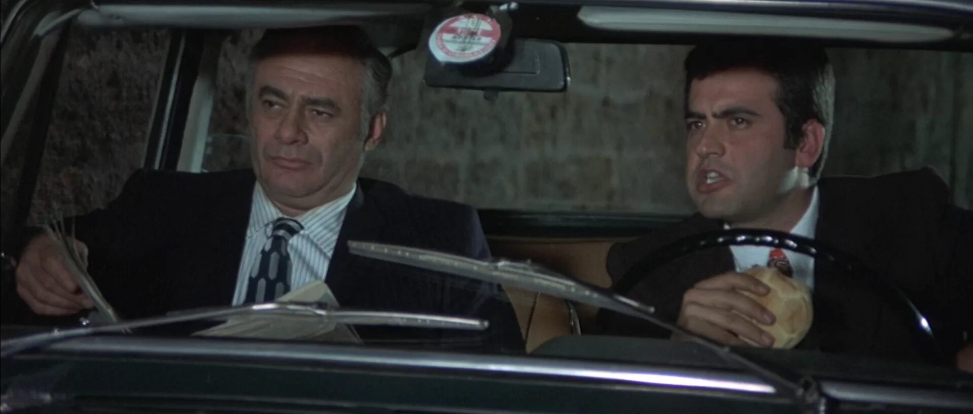 Признание комиссара полиции прокурору республики (италия, 1971). Признание комиссара полиции прокурору республики. Фильм признание комиссара полиции прокурору республики. «признание полицейского комиссара прокурору республики»,. Рецензия фильм признание комиссара полицейские республики.