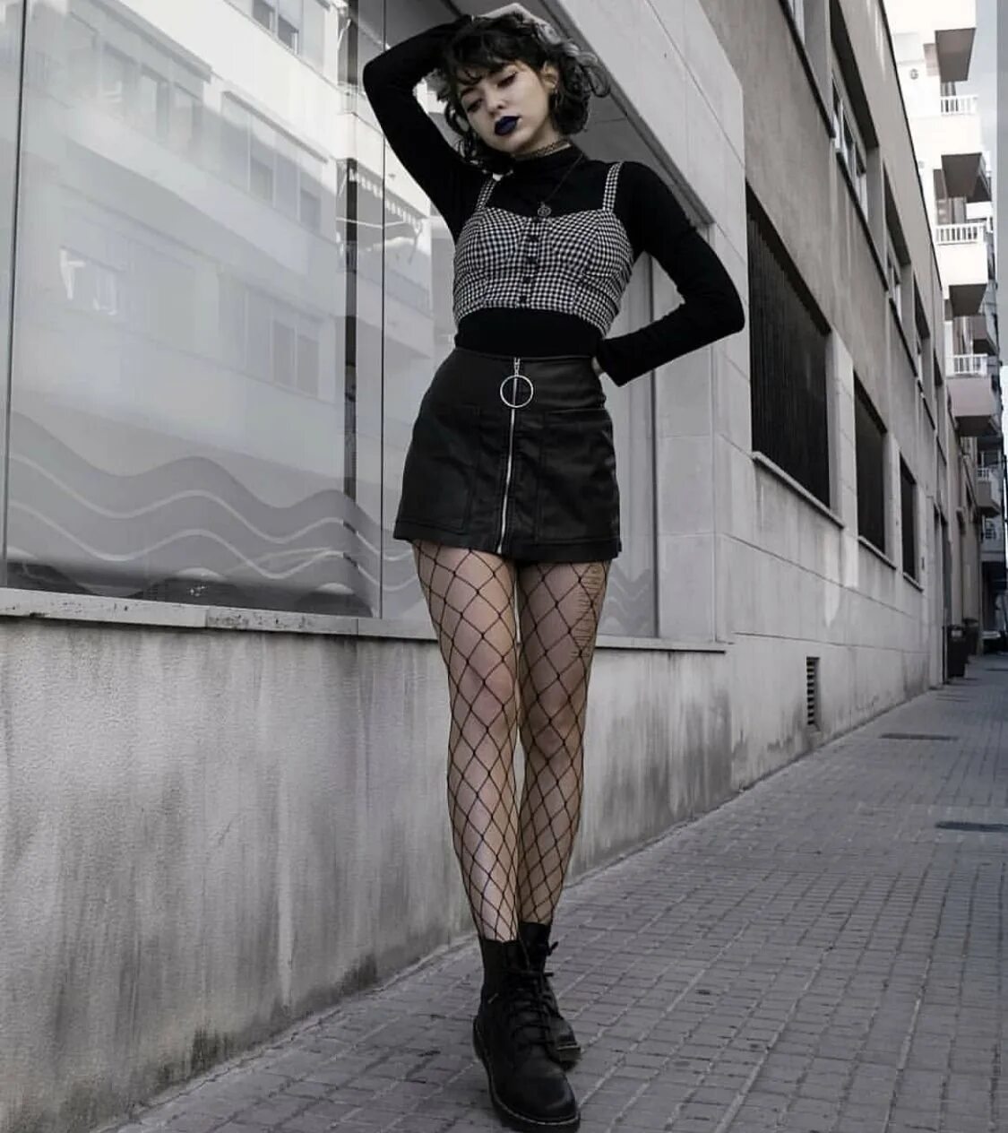 Goth Грандж 2020. Goth outfit Грандж 2020. Goth outfit Грандж 2021. Goth outfit Грандж 2020 одежда. Готки колготки